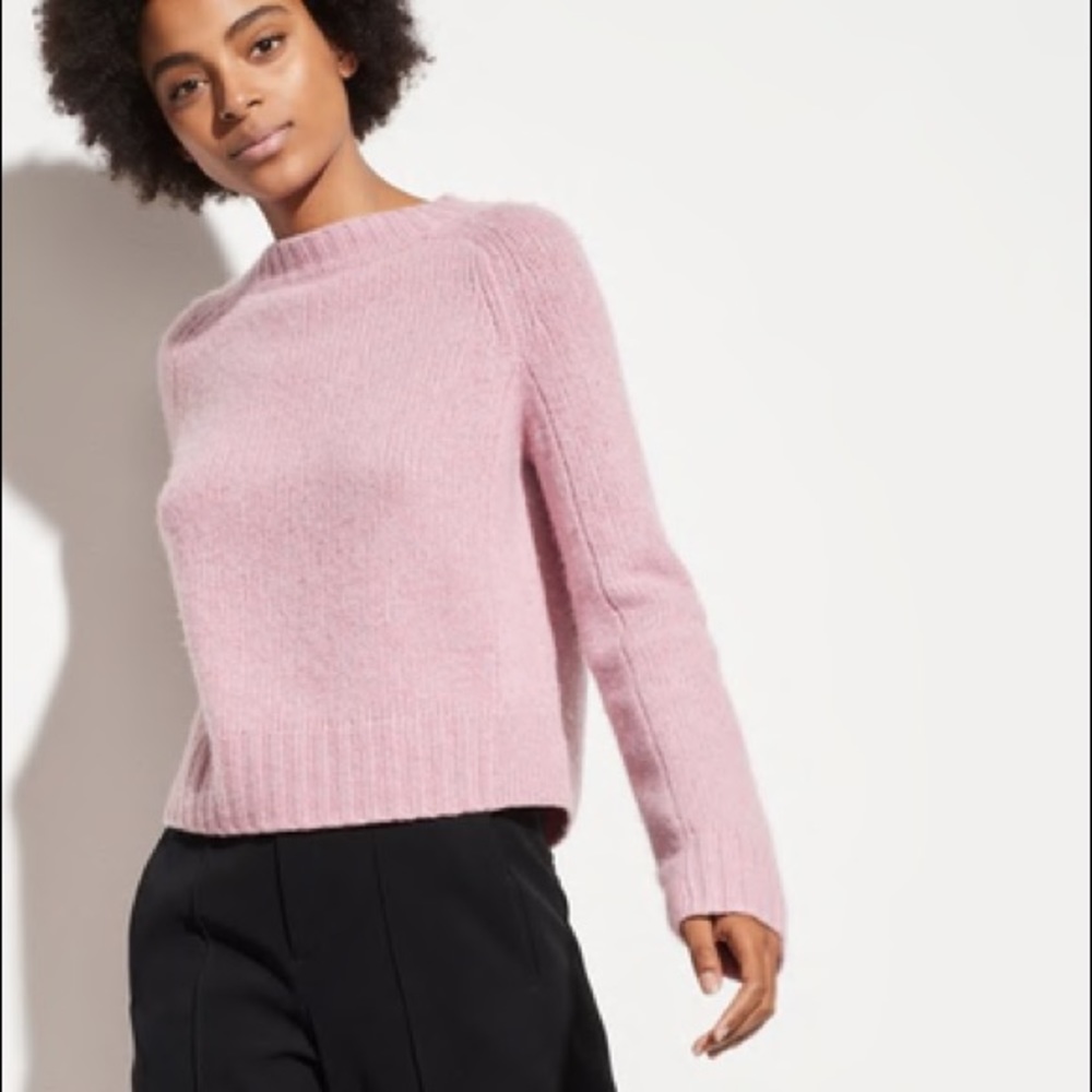 Vince shrunken mock neck cashmere sweater M